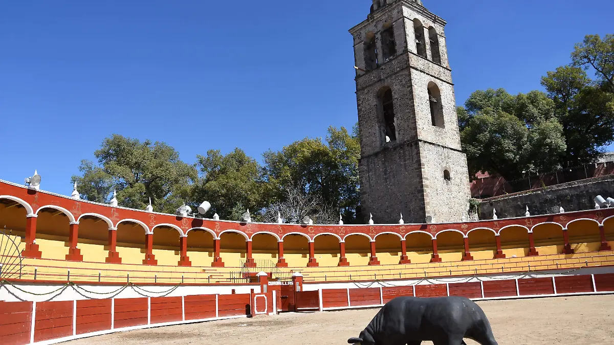 PLAZA DE TOROS (1)